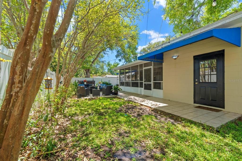 For Rent: $3,500 (2 beds, 2 baths, 1802 Square Feet)