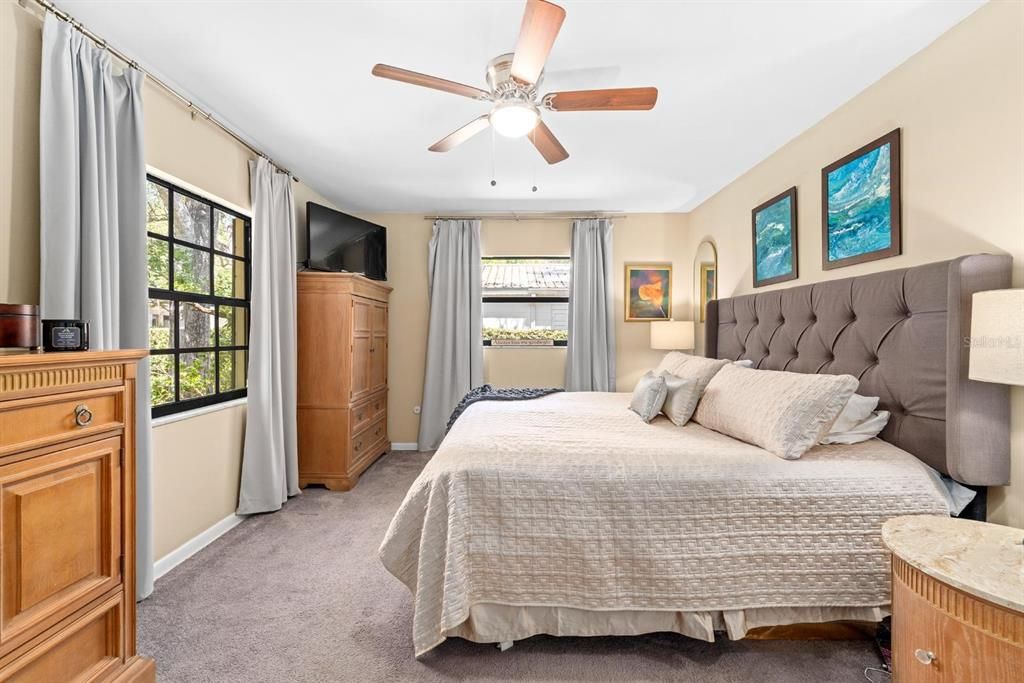 For Rent: $3,500 (2 beds, 2 baths, 1802 Square Feet)