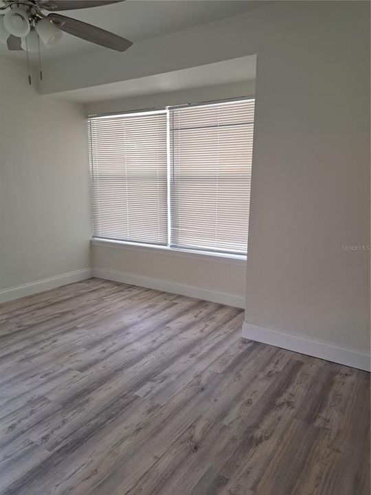 For Sale: $330,000 (3 beds, 2 baths, 1458 Square Feet)