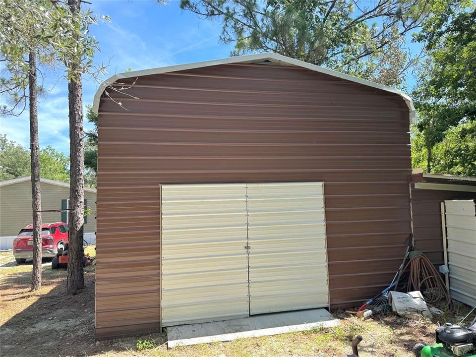 For Sale: $249,900 (3 beds, 2 baths, 1080 Square Feet)