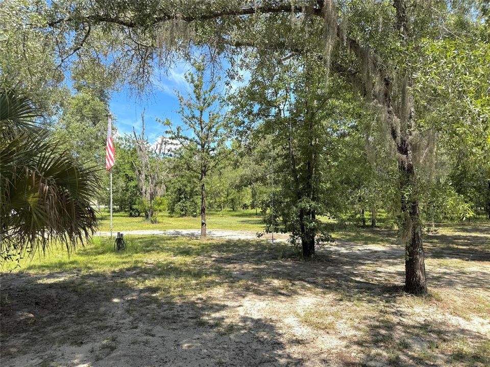 For Sale: $249,900 (3 beds, 2 baths, 1080 Square Feet)