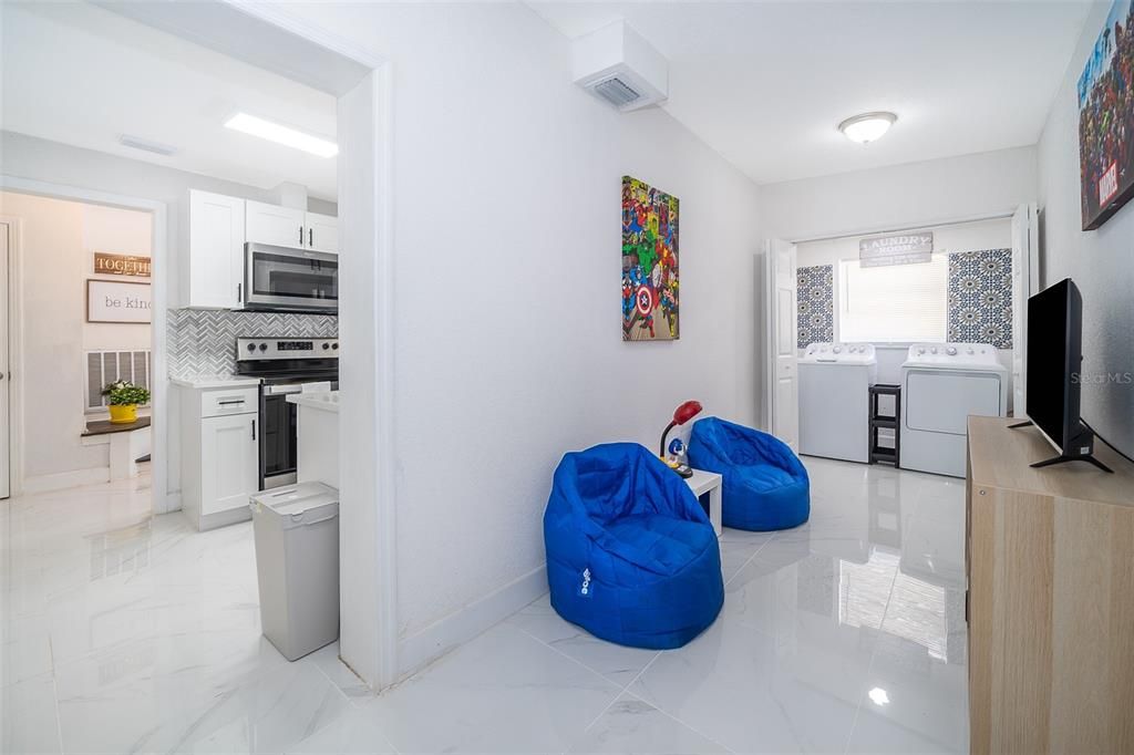 En Venta: $329,500 (3 camas, 2 baños, 1351 Pies cuadrados)