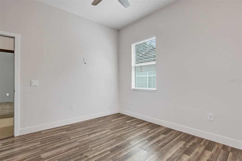For Sale: $499,000 (3 beds, 3 baths, 2160 Square Feet)