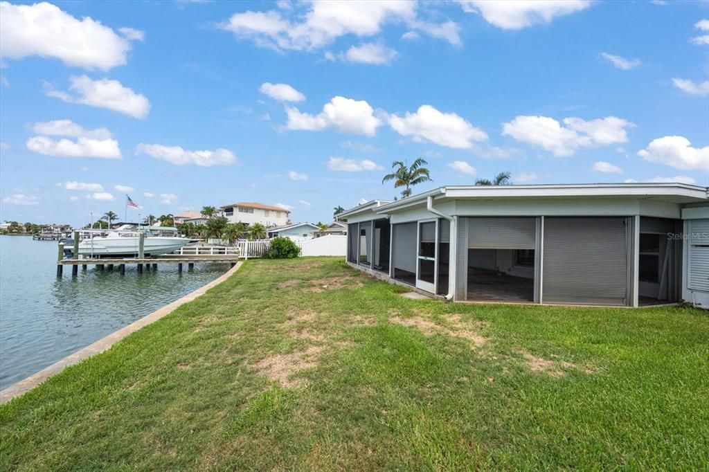 For Sale: $999,000 (4 beds, 2 baths, 2548 Square Feet)