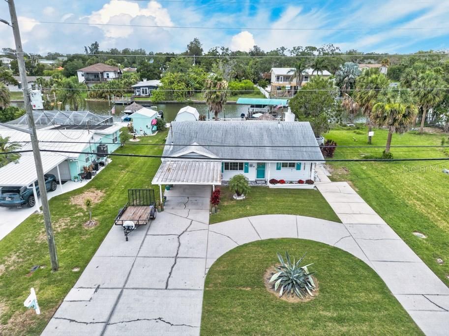 For Sale: $425,000 (3 beds, 2 baths, 1528 Square Feet)
