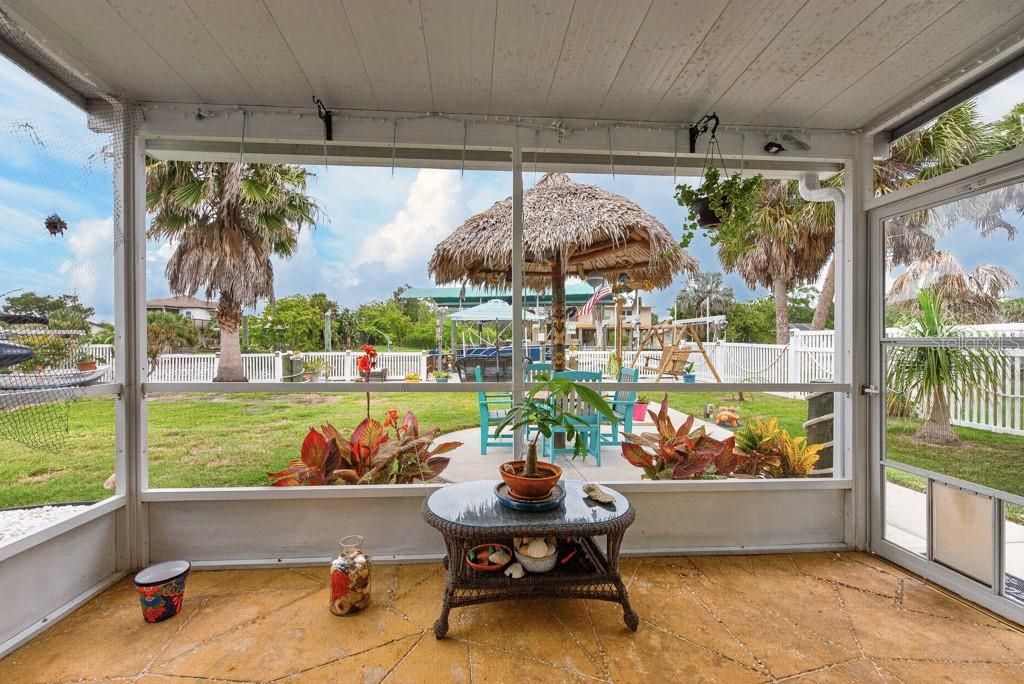 For Sale: $425,000 (3 beds, 2 baths, 1528 Square Feet)