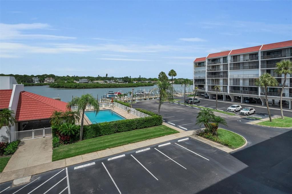 For Sale: $525,000 (2 beds, 2 baths, 1345 Square Feet)