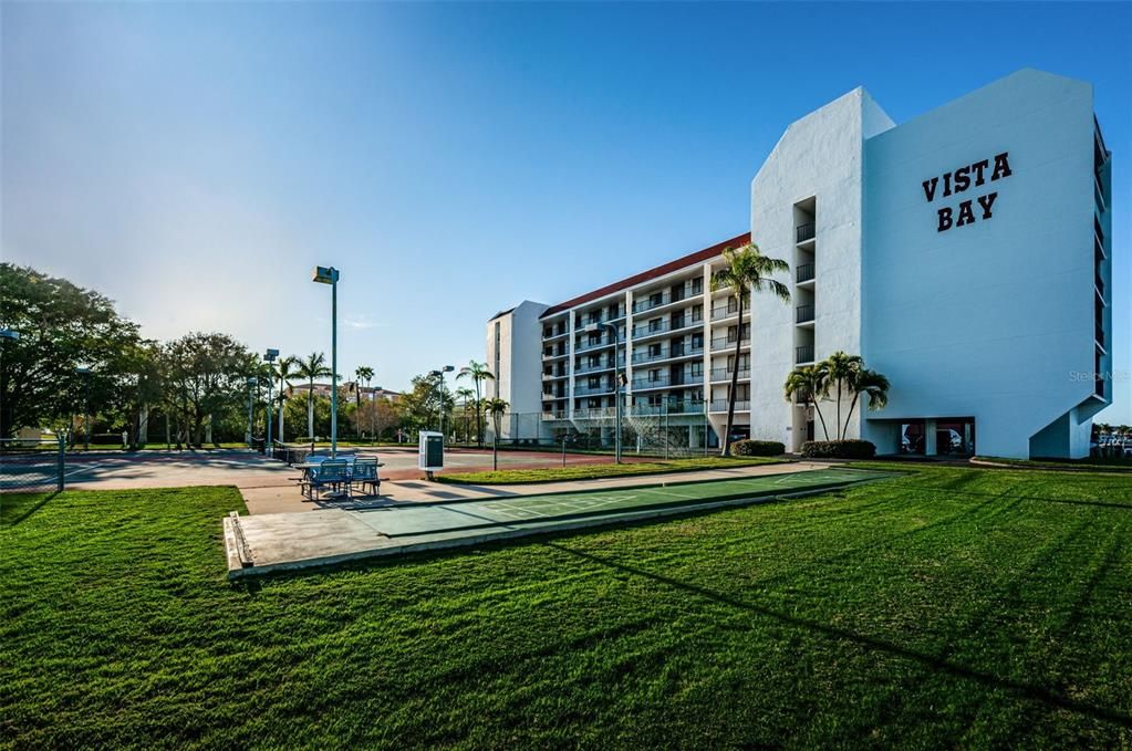 For Sale: $525,000 (2 beds, 2 baths, 1345 Square Feet)