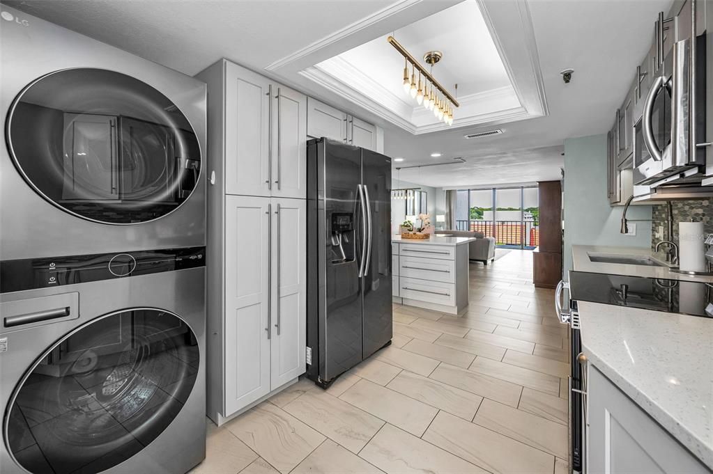 For Sale: $525,000 (2 beds, 2 baths, 1345 Square Feet)