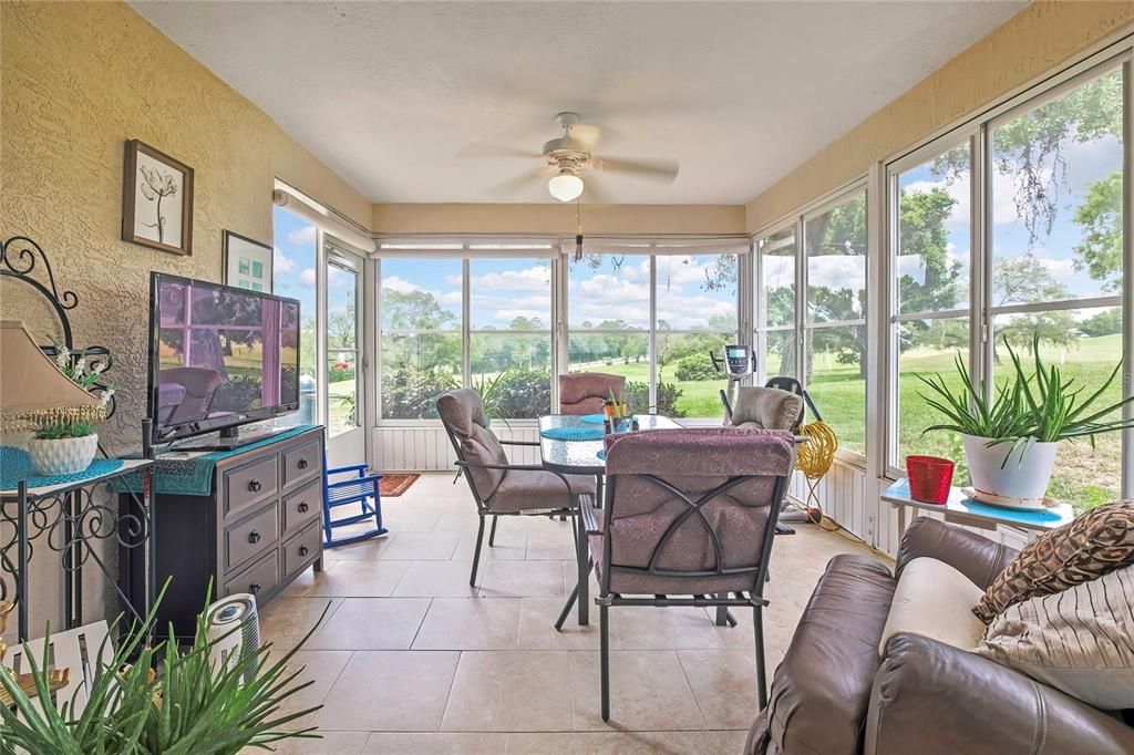 For Sale: $265,000 (2 beds, 2 baths, 1399 Square Feet)