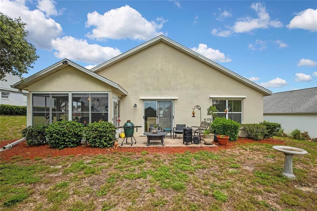For Sale: $265,000 (2 beds, 2 baths, 1399 Square Feet)