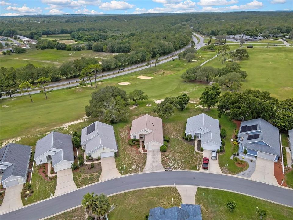 For Sale: $265,000 (2 beds, 2 baths, 1399 Square Feet)