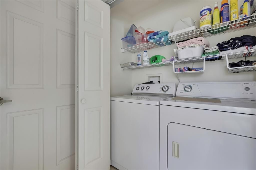 For Sale: $265,000 (2 beds, 2 baths, 1399 Square Feet)