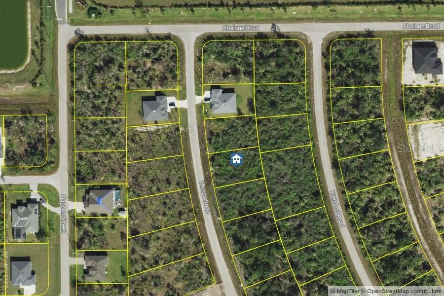 En Venta: $30,000 (0.23 acres)