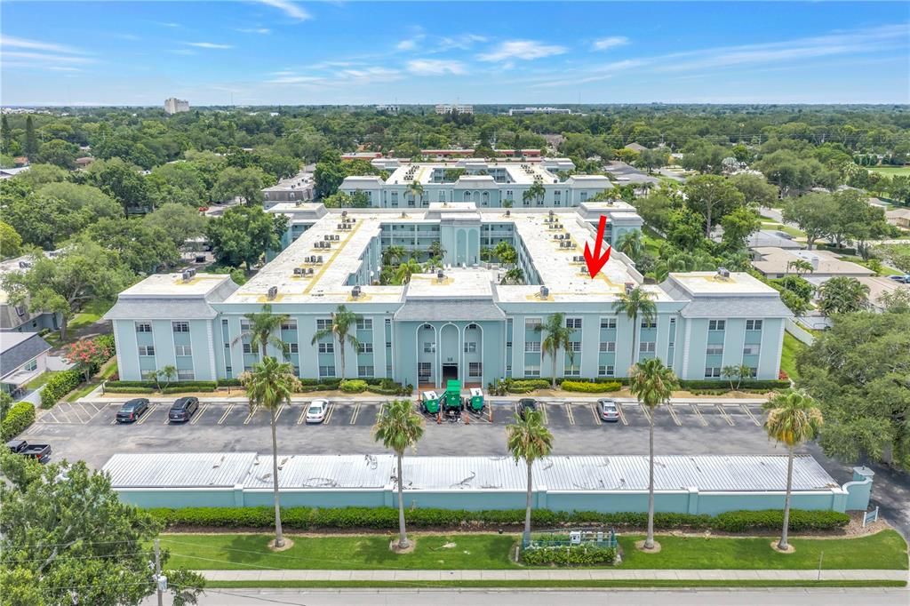 For Sale: $189,000 (1 beds, 1 baths, 872 Square Feet)