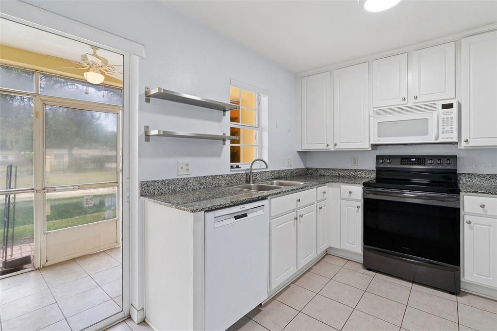 En Venta: $245,000 (2 camas, 2 baños, 1538 Pies cuadrados)