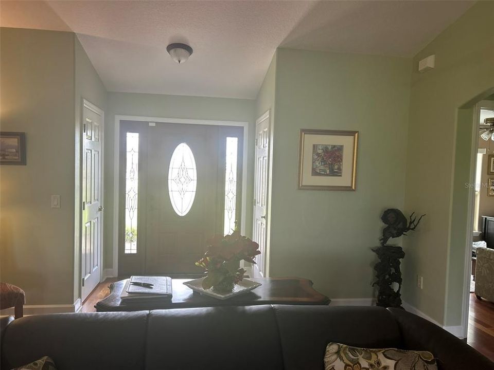 En Venta: $440,000 (3 camas, 2 baños, 1729 Pies cuadrados)