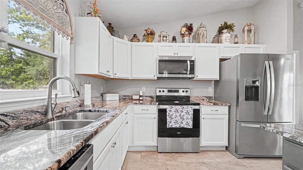 En Venta: $315,000 (3 camas, 2 baños, 1608 Pies cuadrados)