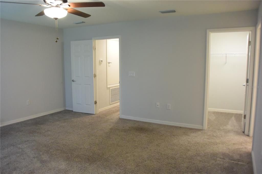 For Rent: $2,500 (3 beds, 2 baths, 2143 Square Feet)