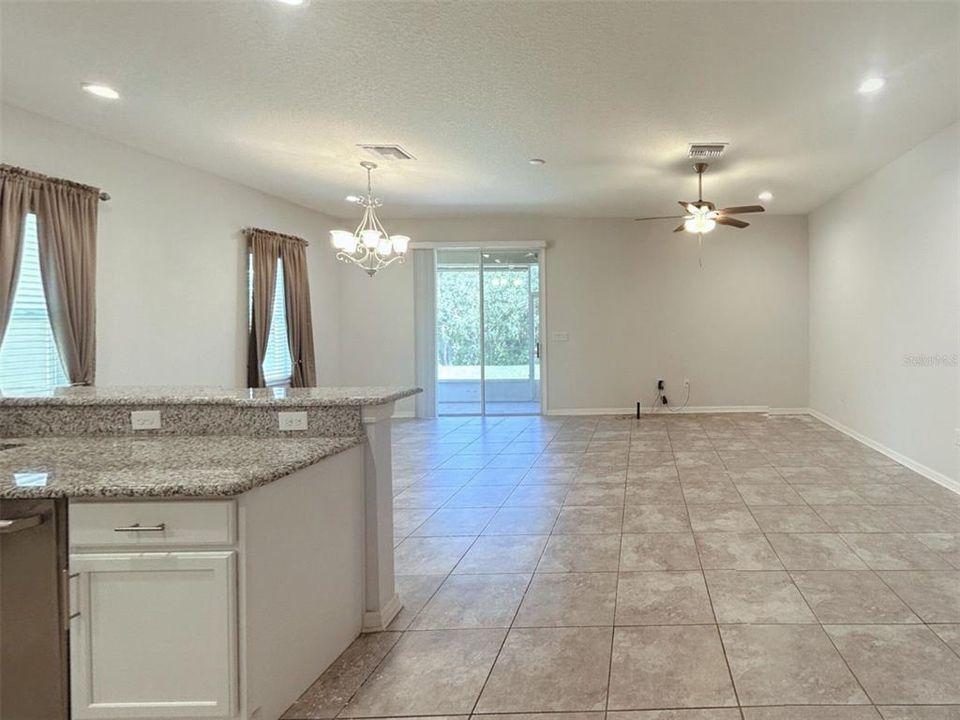 For Rent: $2,500 (3 beds, 2 baths, 2143 Square Feet)