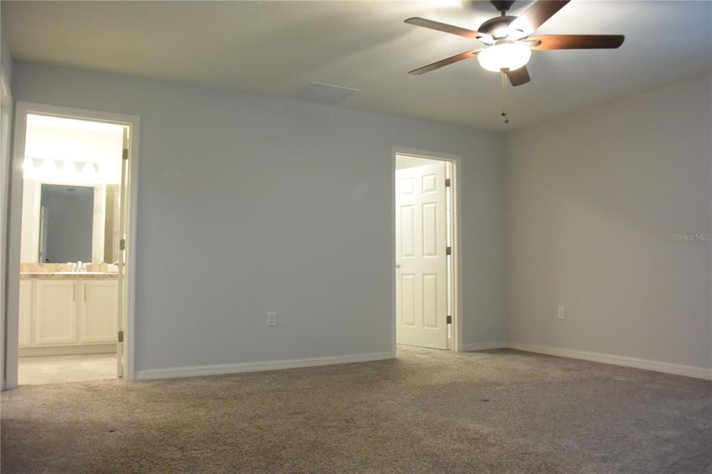 For Rent: $2,500 (3 beds, 2 baths, 2143 Square Feet)