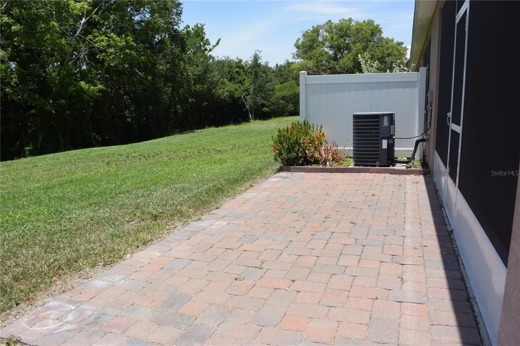 For Rent: $2,500 (3 beds, 2 baths, 2143 Square Feet)