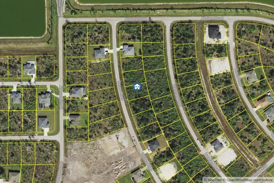 На продажу: $30,000 (0.23 acres)