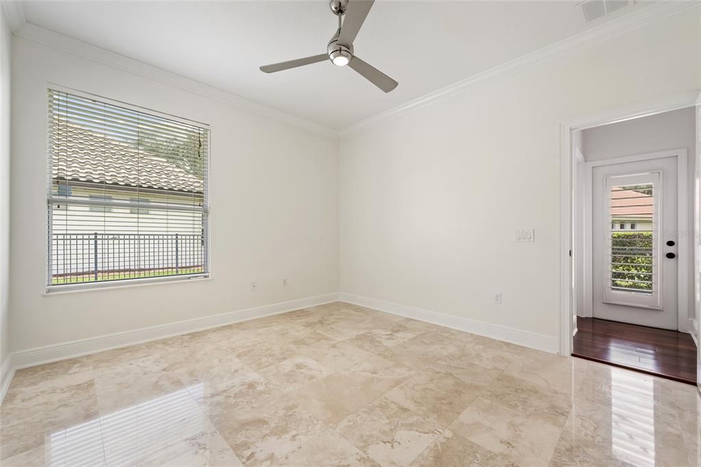 For Sale: $899,990 (4 beds, 3 baths, 2516 Square Feet)