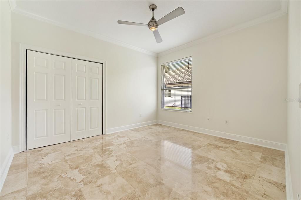For Sale: $899,990 (4 beds, 3 baths, 2516 Square Feet)