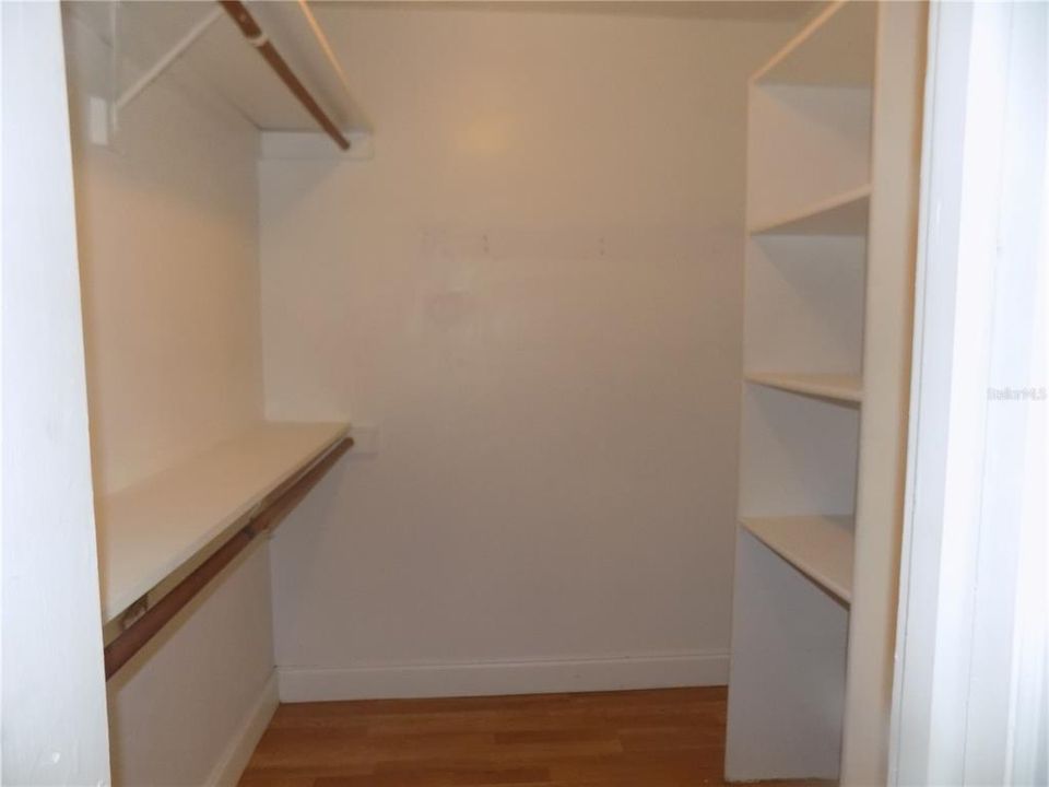 待售: $990,000 (12 贝兹, 0 浴室, 6294 平方英尺)
