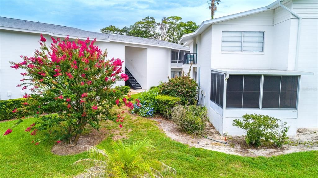 For Sale: $115,000 (2 beds, 2 baths, 1148 Square Feet)