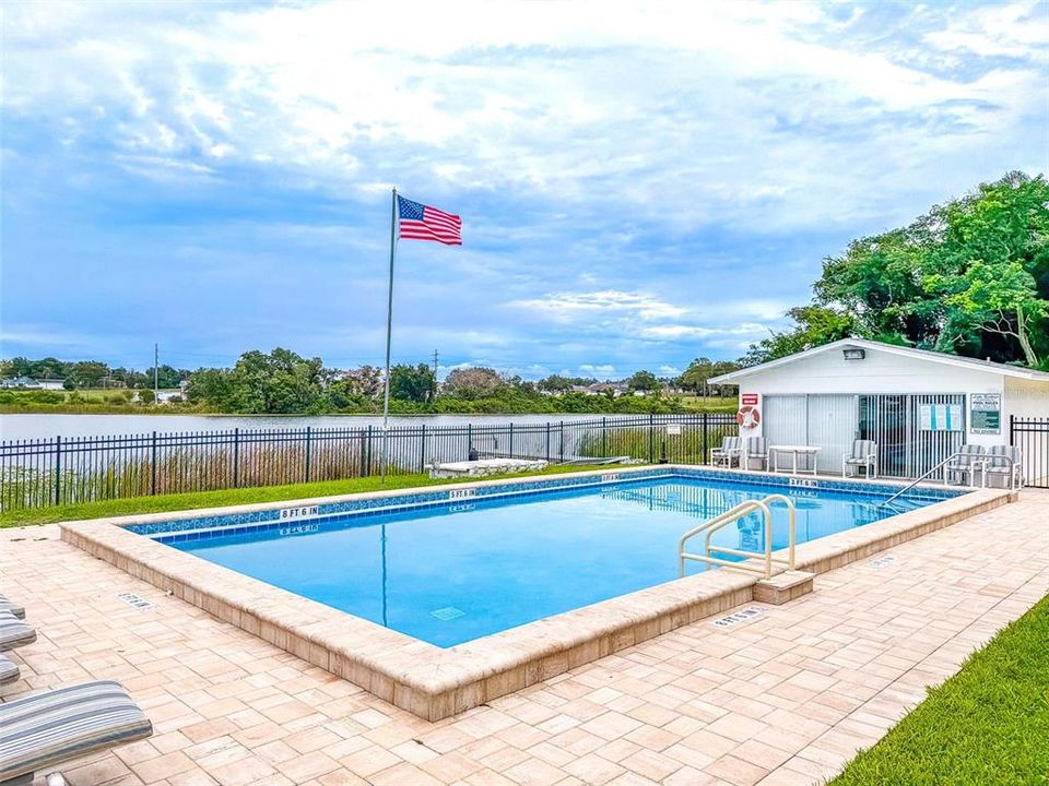 For Sale: $115,000 (2 beds, 2 baths, 1148 Square Feet)