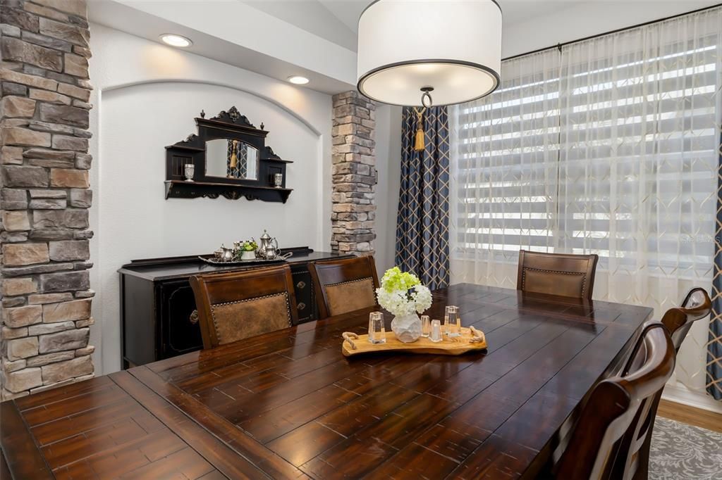For Sale: $879,900 (4 beds, 3 baths, 2843 Square Feet)