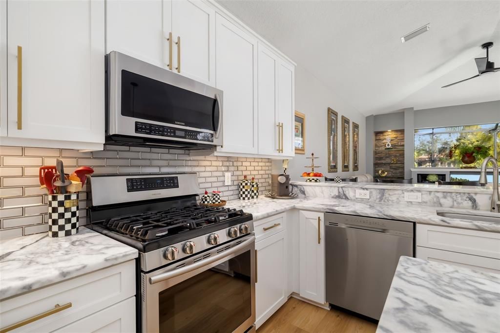 For Sale: $879,900 (4 beds, 3 baths, 2843 Square Feet)