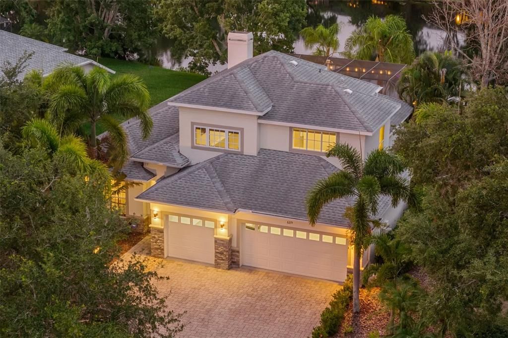 For Sale: $879,900 (4 beds, 3 baths, 2843 Square Feet)