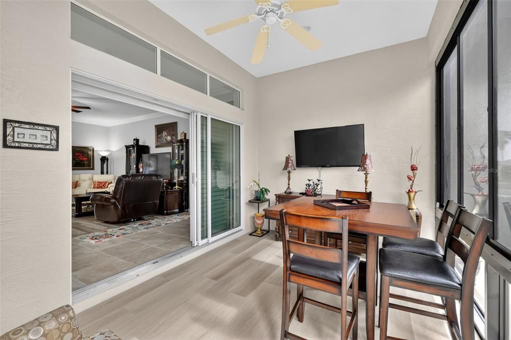 For Sale: $525,000 (3 beds, 2 baths, 2104 Square Feet)