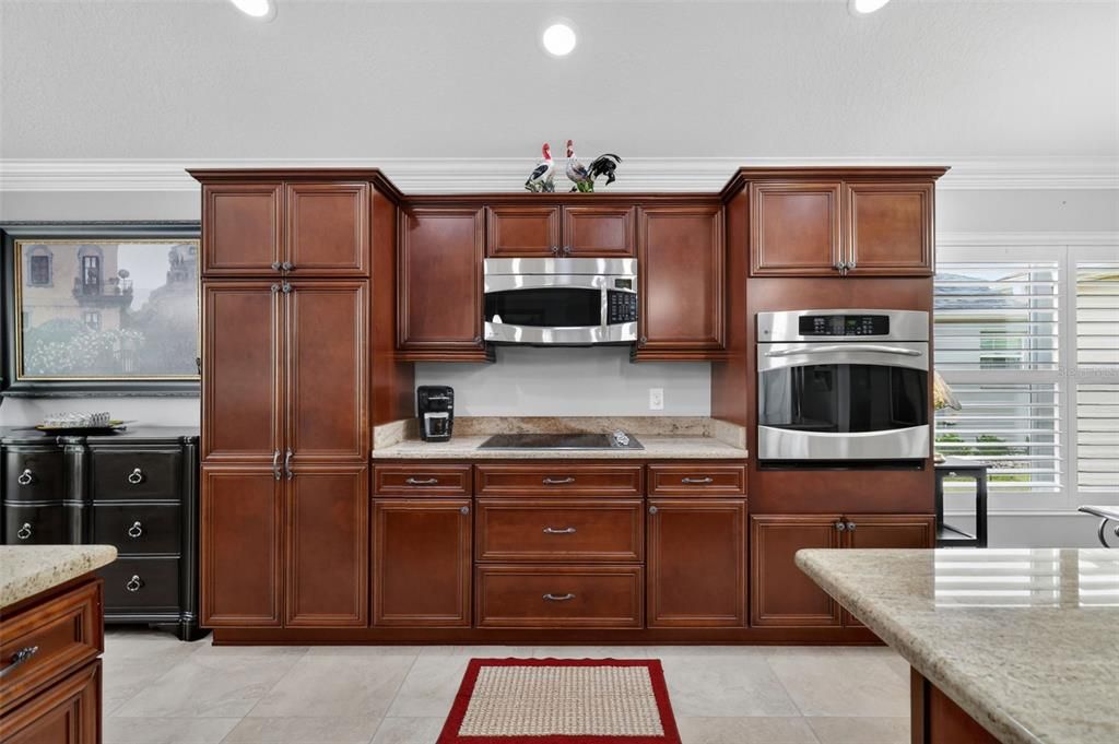 For Sale: $525,000 (3 beds, 2 baths, 2104 Square Feet)