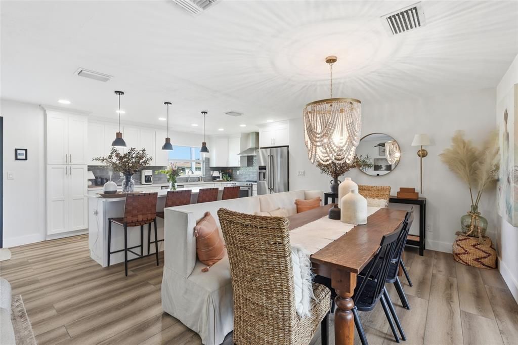 For Sale: $725,000 (3 beds, 2 baths, 1953 Square Feet)