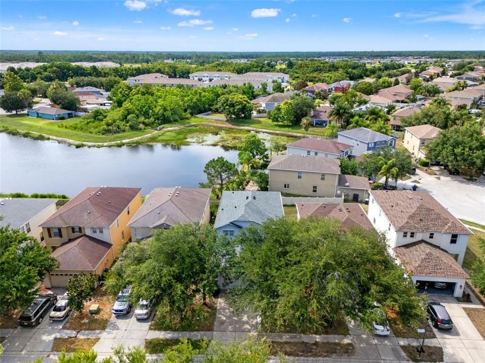For Sale: $414,900 (3 beds, 2 baths, 2478 Square Feet)