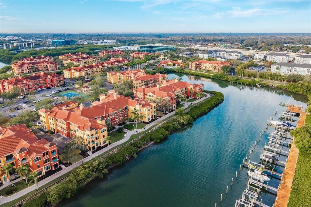 For Rent: $2,350 (2 beds, 2 baths, 1368 Square Feet)