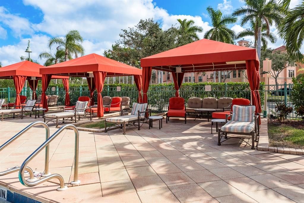For Rent: $2,350 (2 beds, 2 baths, 1368 Square Feet)