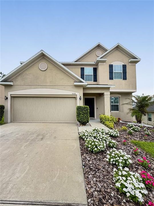 For Sale: $289,000 (3 beds, 2 baths, 2244 Square Feet)