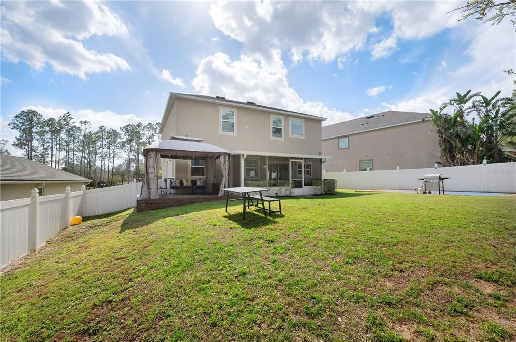 For Sale: $289,000 (3 beds, 2 baths, 2244 Square Feet)