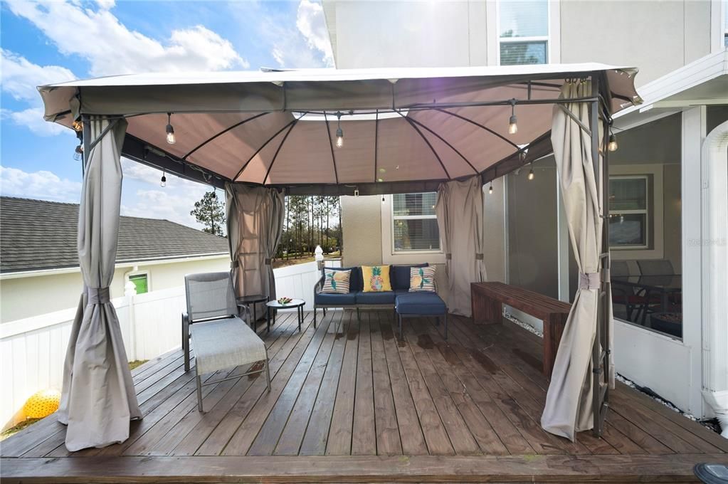 For Sale: $289,000 (3 beds, 2 baths, 2244 Square Feet)