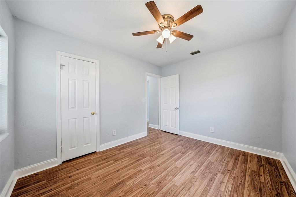 For Sale: $398,900 (3 beds, 2 baths, 1363 Square Feet)