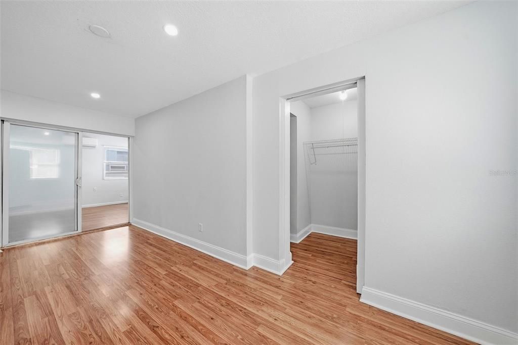 For Sale: $398,900 (3 beds, 2 baths, 1363 Square Feet)
