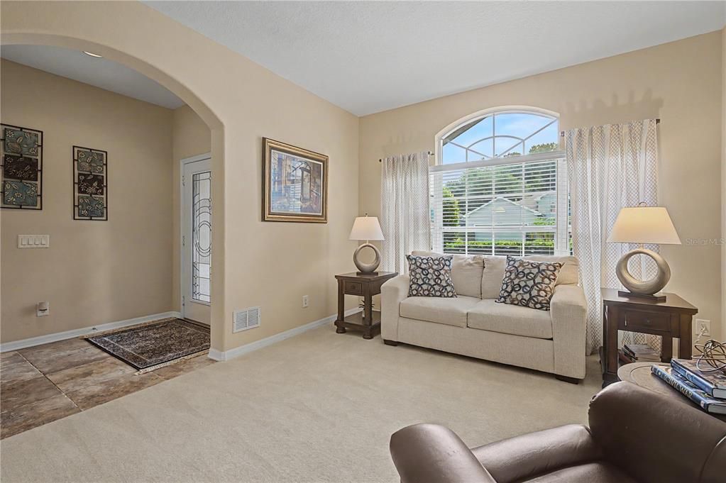For Sale: $500,000 (4 beds, 2 baths, 2398 Square Feet)