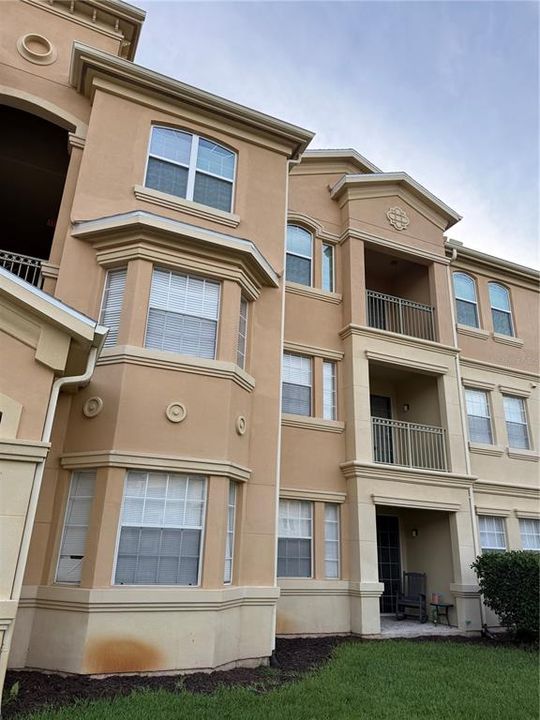 For Sale: $210,000 (2 beds, 2 baths, 1276 Square Feet)