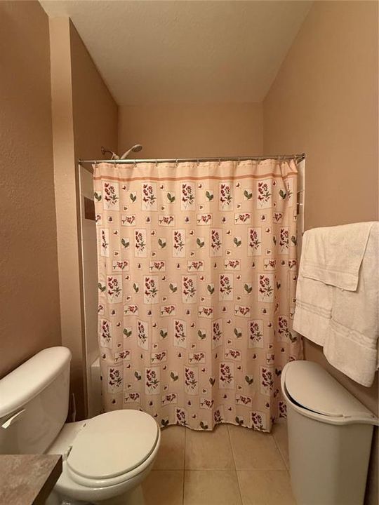For Sale: $210,000 (2 beds, 2 baths, 1276 Square Feet)