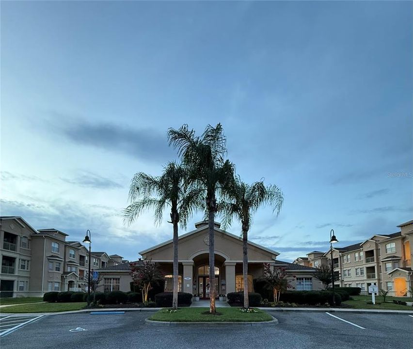 For Sale: $210,000 (2 beds, 2 baths, 1276 Square Feet)